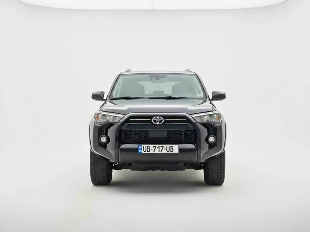 Rent TOYOTA 4RUNNER in Tbilisi