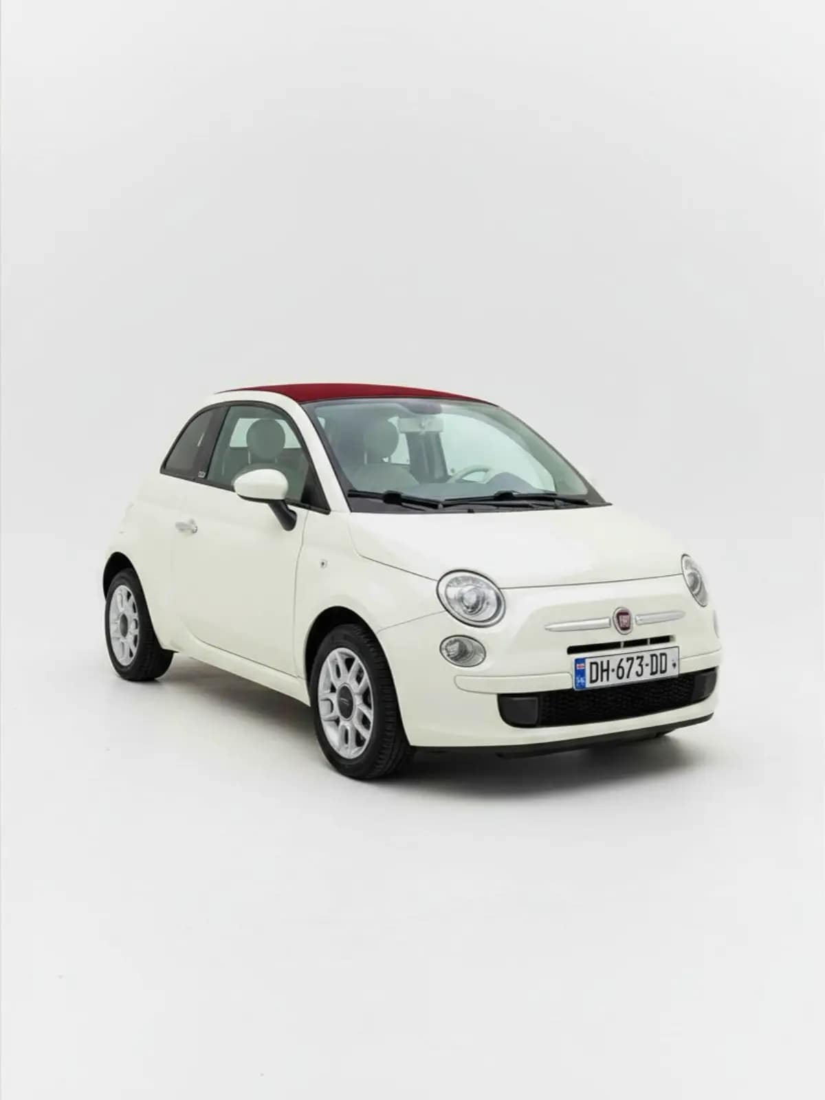 Rent FIAT 500 CABRIO in Tbilisi