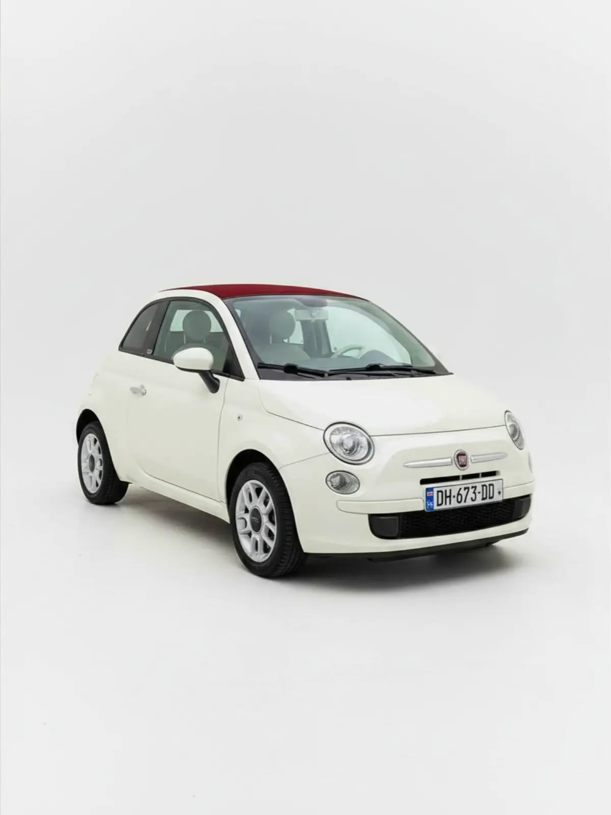 Оренда FIAT 500 CABRIO у Тбілісі